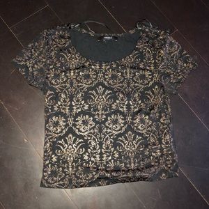 Black and gold crop top